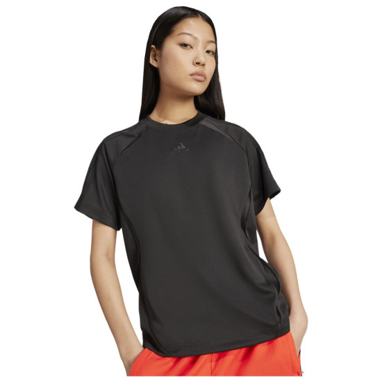 Adidas Γυναικεία κοντομάνικη μπλούζα Teamgeist Adicolor Slim Tee